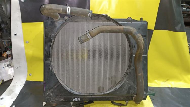 Радиатор основной Мицубиси Паджеро в Северске 105204