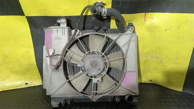 Радиатор основной Тойота Пробокс в Северске 116717