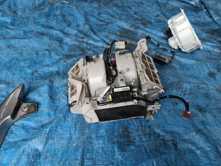 Мотор печки Хонда Легенд в Северске 206136