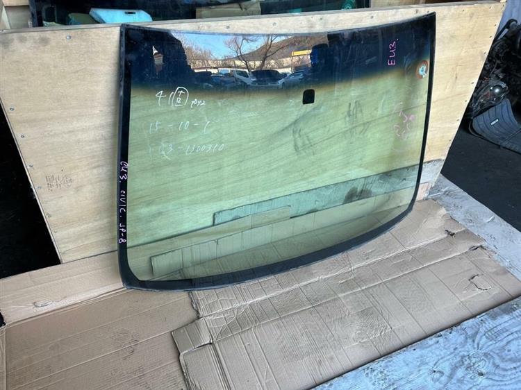 Лобовое стекло Хонда Цивик в Северске 236512