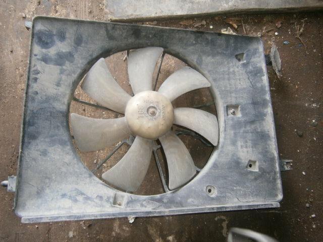 Диффузор радиатора Хонда Джаз в Северске 24051