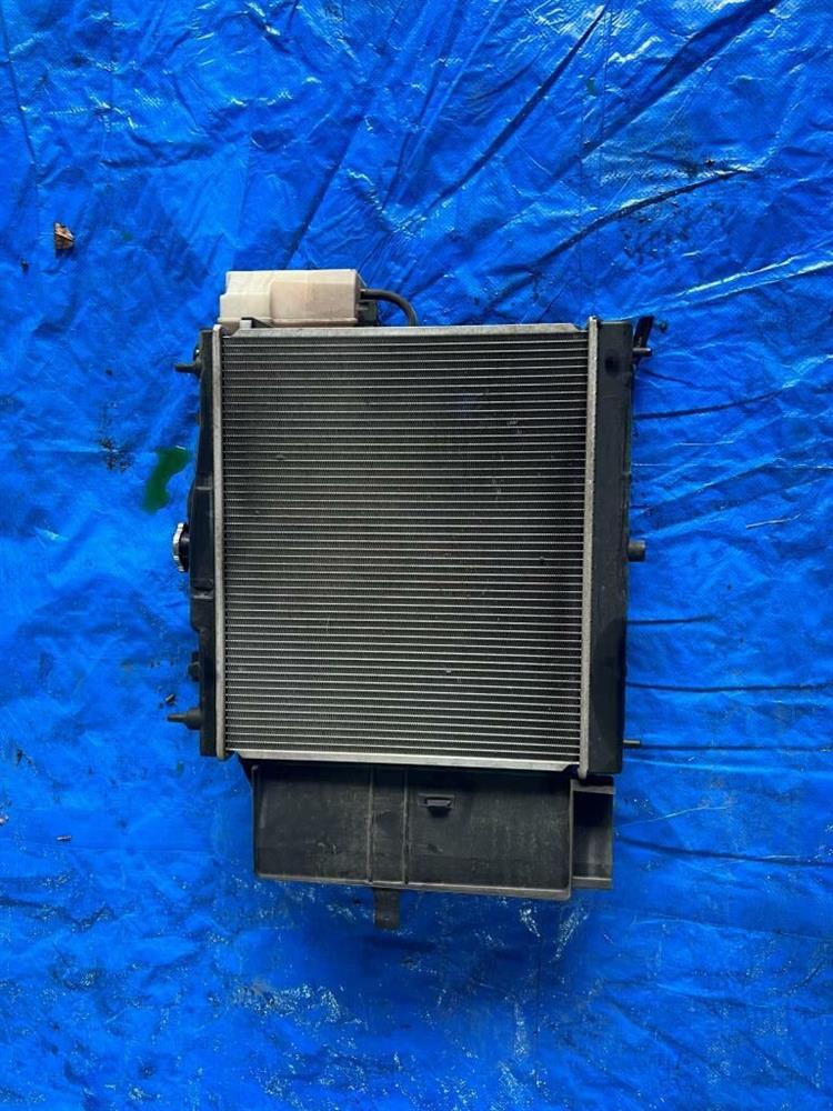 Радиатор основной Ниссан Куб в Северске 245900